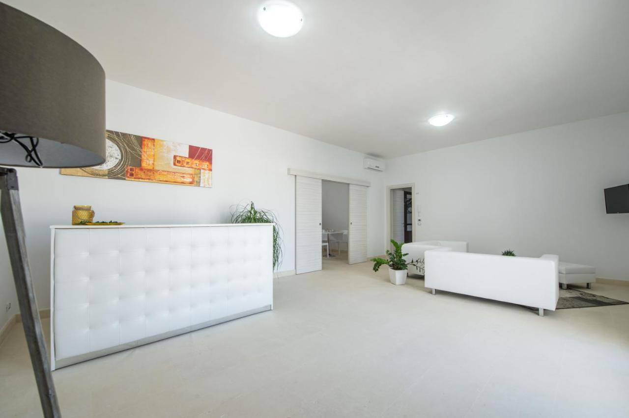 Villa Lupia Cutrofiano Bagian luar foto